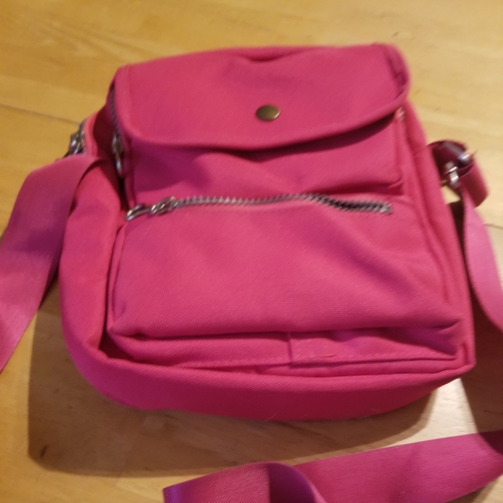 Pink Organizing shoulder